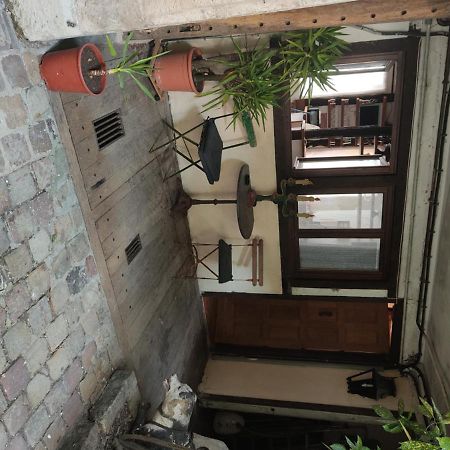 Studio Apartment Rouen Exterior photo